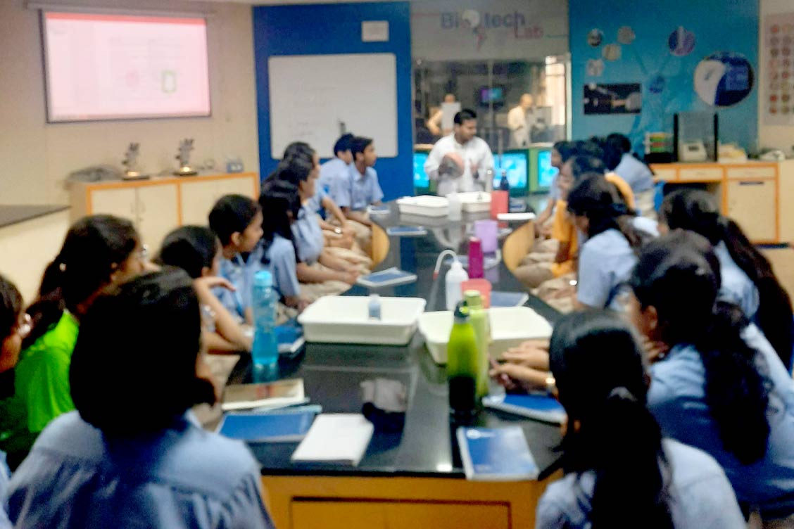 Class IX Students Visit National Science Centre for an Educational Experience in Biotechnology