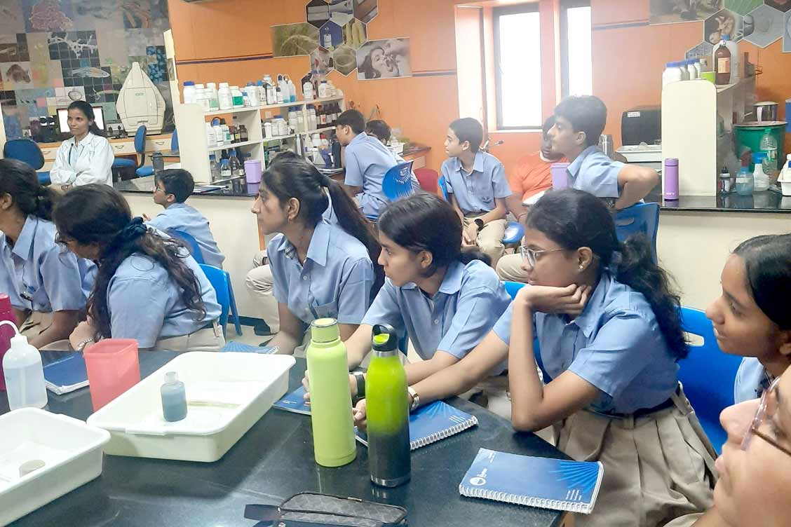 Class IX Students Visit National Science Centre for an Educational Experience in Biotechnology