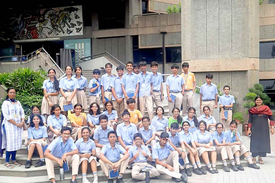 Class IX Students Visit National Science Centre for an Educational Experience in Biotechnology