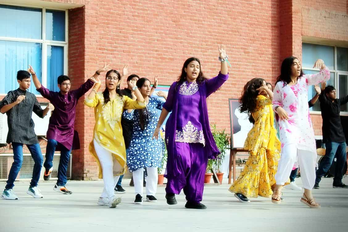 A Heartfelt Tribute to Educators: Teachers’ Day Assembly at The Khaitan School