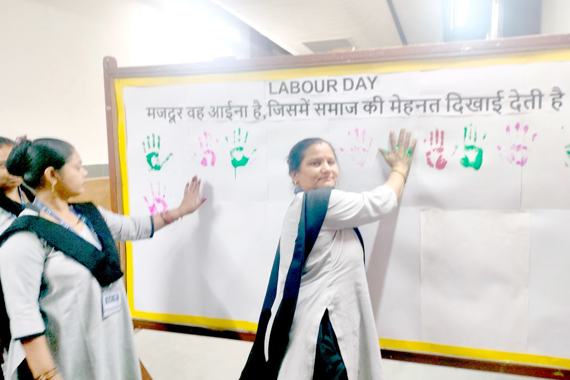 Lqabor Day Celebration At The Khaitan School