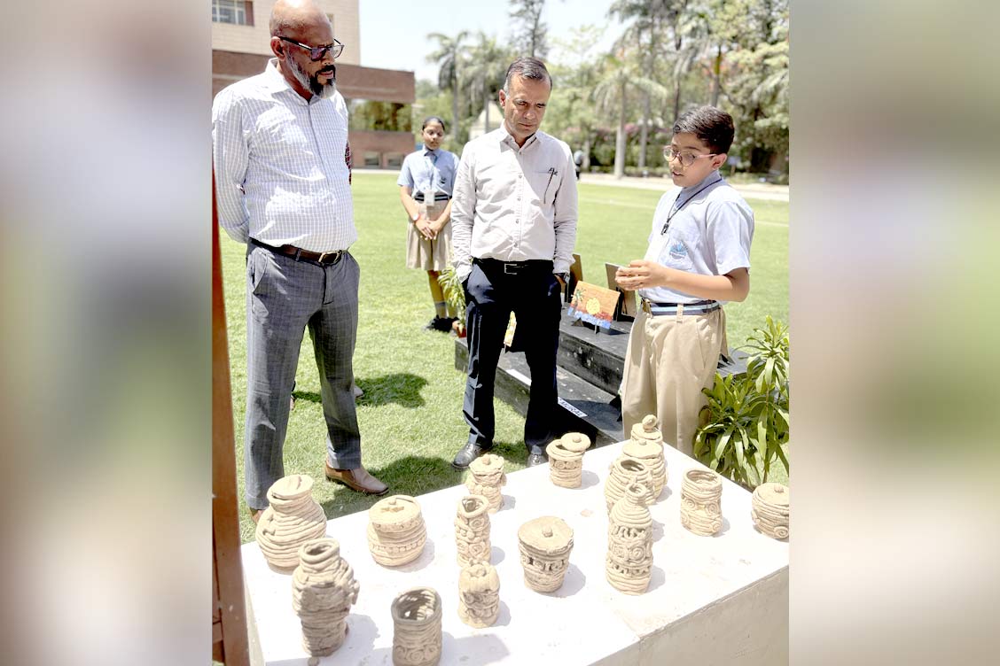 Middle Wing of The Khaitan School Celebrates World Art Day with a Vibrant Week of Creativity